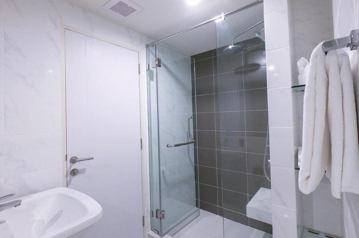 فندق بانكوكفي  Niche Mono Sukhumvit 50 By Ariva المظهر الخارجي الصورة